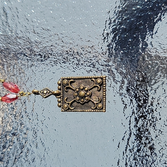 LC Lauren Conrad Neckless - Picture 10 of 11